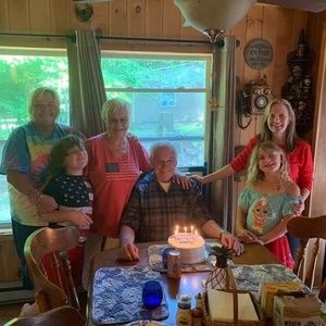 Meet your Posher, Peggy